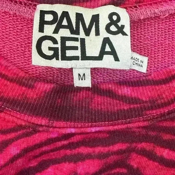 Pam & Gela Pink Tiger Print Puff Sleeve Sweatshirt Medium EUC! - Picture 8 of 9